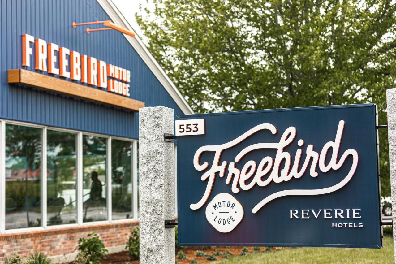 Freebird By Reverie Boutique Collection West Yarmouth Exterior photo